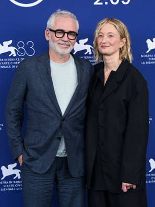 IPA88311916 - Venice, 83rd Venice International Film Festival 2026 Day 8 Photocall for *Un Bon Petit Soldat* Pictured: Jasmine Trinca, StÃ phane BrizÃ , Alba Rohrwacher  Copyright: xAlbertoxTerenghix xPoolxPhotoxEventsx08x IPA88311916