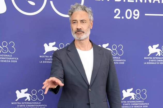 Taika Waititi beim Photocall zum Kinofilm Place to Be auf der Biennale di Venezia 2026 83. Internationale Filmfestspiele von Venedig im Palazzo del Casino. Venedig, 09.09.2026