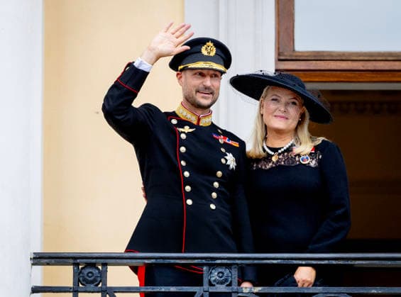 09-09-2026 Norway King Haakon and Queen Mette-Marit after the funeral of King Harald on the balcony at the Royal palace in Oslo. Â  Copyright: xPPEx