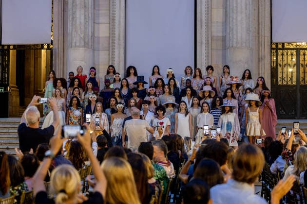 Dolores Promesas × Duyos Fashion Show in Madrid Several models during the Dolores Promesas × Duyos fashion show at the National Archaeological Museum on September 9, 2026, in Madrid, Spain. This will mark the debut of Juan Duyos’s first collection as creative director of Dolores Promesas. The collection is titled Lola and is designed specifically for special occasions, celebrations, and the red carpet, reviving the most sophisticated spirit of the brand’s former Heaven line. SEPTEMBER 9, 2026 FASHION SHOW DUYOS DOLORES PROMESAS CLOTHING LOLA COLLECTION MODEL Madrid Madrid, Spain  Copyright: xRicardoxRubiox 7761721