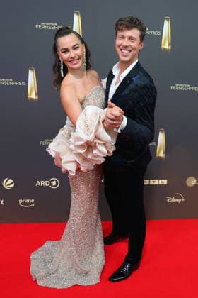 Renata Lusin und Valentin Lusin bei der Verleihung vom Deutschen Fernsehpreis am 9.09.2026 in Koeln Renata Lusin and Valentin Lusin arrive for the annual German Television Awards (Deutscher Fernsehpreis) at Confex-Center on September 09, 2026 in Cologne, Germany Deutscher Fernsehpreis Verleihung 2026 in Koeln