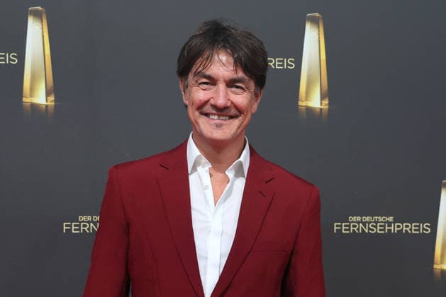 Matze Knop arrives for the annual German Television Awards (Deutscher Fernsehpreis) at Confex-Center on September 09, 2026 in Cologne, Germany annual German Television Awards (Deutscher Fernsehpreis) in Cologne, Germany