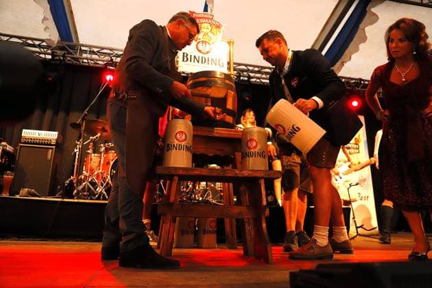 09.09.2026 xhpx Frankfurt am Main, Eröffnung Frankfurter Oktoberfest 2026 Hessens Ministerpräsident Boris Rhein beim Bieranstich