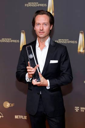 Schauspieler Tom Schilling beim Deutscher Fernsehpreis 2026 im Confex-Center der Koelnmesse. Köln, 09.09.2026 NRW Deutschland Copyright: xChristophxHardtx