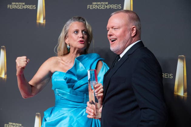 Die Preistraeger Barbara SCHOENEBERGER und Stefan RAAB Verleihung des Deutschen Fernsehpreises, Der Deutsche Fernsehpreis 2026, Deutscher Fernsehpreis 2026 im Confex Koeln, am 09.09.2025.