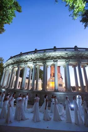 September 9, 2026: September 9, 2026 (Madrid) Parade on the occasion of the World Fashion Week in Madrid by the designer Silvia Fernandez in the vicinity of the Monument of Alfonso XII in the heart of the Retiro Garden of the capital of Spain. - ZUMAc161 20260909_zap_c161_001 Copyright: xLorenzoxCarnerox