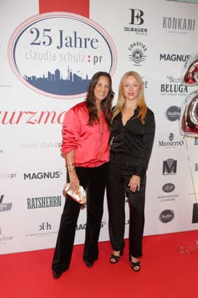 25 Jahre Claudia Schulz PR Hamburg Dana Schweiger, Esther Roling, 25 Jahre Claudia Schulz PR, Nyx Hotel Hamburg, 09.09.2026 Copyright: xEventpressxBecherx