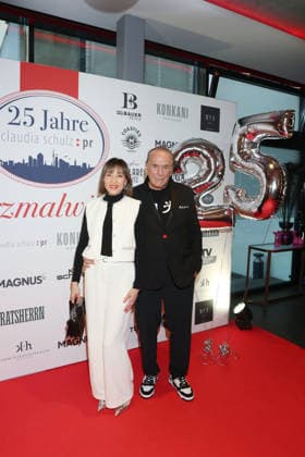 25 Jahre Claudia Schulz PR Hamburg Juergen Hunke, Chun Li-Hunke, 25 Jahre Claudia Schulz PR, Nyx Hotel Hamburg, 09.09.2026 Copyright: xEventpressxBecherx