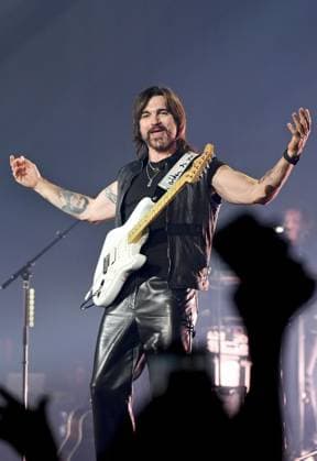 Juanes on stage for Juanes North America Concert Tour 2026, Coca-Cola Roxy, Atlanta, GA, September 09, 2026. Photo By: Derek Storm Everett Collection Juanes North America Concert Tour 2026 PUBLICATIONXNOTxINxCANxCHNxFRAxITAxJPNxNORxPOLxRUSxESPxUKxUSA