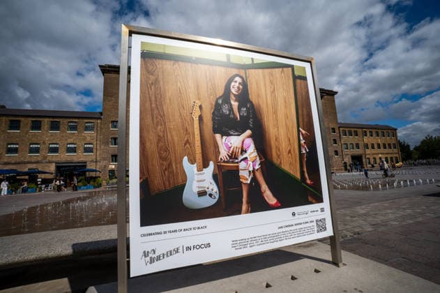Amy Winehouse in Focus Free Exhibition Kings Cross in London, UK - 9 SEP2026. A portrait of Amy Winehouse by photographer, Jake Chessum taken in 2004 is seen displayed as part of the ‘Amy Winehouse. Visitors view ‘Amy Winehouse: In Focus’, a free outdoor photography exhibition at Granary Square and King’s Boulevard in King’s Cross, London. The exhibition features defining and previously unseen photographs of the late singer, offering an intimate portrait of her life and career and marking 20 years since the release of her acclaimed album ‘Back to Black’. The exhibition runs from 1 September to 15 October 2026. London United Kingdom Copyright: xJamesxWilloughbyx xSOPAxImagesx JWILLOUGHBY_3322
