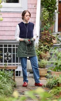 Emma Stone is seen on the set of The Catch Emma Stone is seen on the set of The Catch . 09 Sep 2026 Pictured: Emma Stone.  Copyright: xThexMegaxAgencyxSteveSands NewYorkNewswire MEGAx