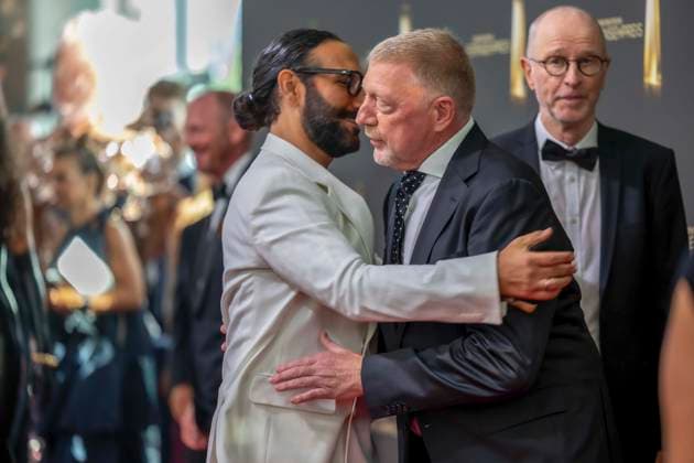ABB FERNSEHPREIS- Massimo Sinato, Boris Becker zu Gast auf dem roten Teppich bei der Gala zr verleihung des Der Deutsche Fernsehpreis 2026 iim Confex Center am 09.09.2026 in Koeln NRW Deutschland