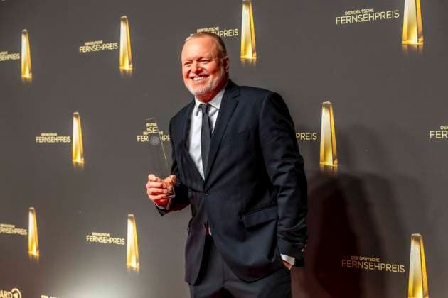 ABB FERNSEHPREIS- Stefan Raab Preistraeger mit dem Fernsehpreis zu Gast auf dem roten Teppich bei der Gala zr verleihung des Der Deutsche Fernsehpreis 2026 im Confex Center am 09.09.2026 in Koeln NRW Deutschland