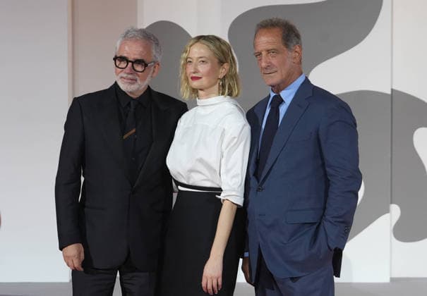 September 9, 2026, Venise, Bretagne, italie: 0VENICE, ITALY - SEPTEMBER 09:Stephane Brize , Alba Rohrwacher and Vincent Lindon attends the Un Bon Petit Soldat Screening during the 83rd Venice International Film Festival at Sala Grande on September 09, 2026 in Venice, Italy. Photo: . Venise italie - ZUMAl193 20260909_zsp_l193_113 Copyright: xLaurentxLairysx Venise italie - ZUMA1082 1082735051st Copyright: xIMAGO LaurentxLairysx