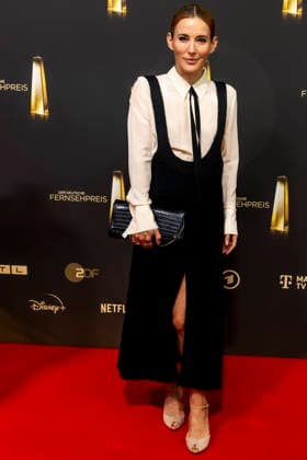 ABB FERNSEHPREIS- Jeannine Michaelsen, Moderatorin zu Gast auf dem roten Teppich bei der Gala zr verleihung des Der Deutsche Fernsehpreis 2026 im Confex Center am 09.09.2026 in Koeln NRW Deutschland