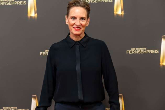 ABB FERNSEHPREIS- Okka Gundel Sport Moderatorin zu Gast auf dem roten Teppich bei der Gala zr verleihung des Der Deutsche Fernsehpreis 2026 im Confex Center am 09.09.2026 in Koeln NRW Deutschland