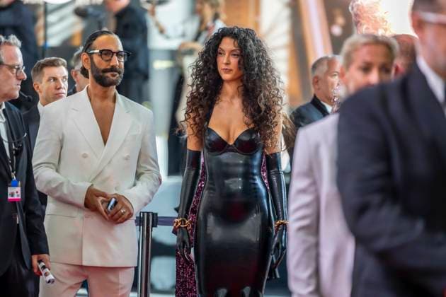 ABB FERNSEHPREIS- Rebecca Mir und Massimo Sinato Paar zu Gast auf dem roten Teppich bei der Gala zr verleihung des Der Deutsche Fernsehpreis 2026 im Confex Center am 09.09.2026 in Koeln NRW Deutschland