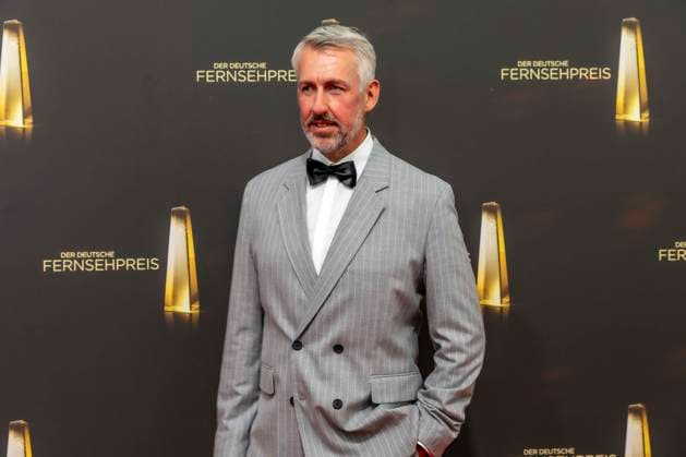ABB FERNSEHPREIS- Sebastian Pufpaff, Moderator zu Gast auf dem roten Teppich bei der Gala zr verleihung des Der Deutsche Fernsehpreis 2026 im Confex Center am 09.09.2026 in Koeln NRW Deutschland