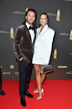 Riccardo Basile und Laura Wontorra bei der Verleihung des Deutschen Fernsehpreis im Confex Center in Köln am 09.09.2026
