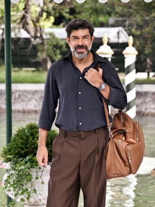 IPA88346417 - Venice, 83rd Venice International Film Festival 2026 Day 9 Arrivals at the Excelsior Hotel™s pier Pictured: Pierfrancesco Favino  Copyright: xSimonexComix xPoolxPhotoxEventsx08x IPA88346417