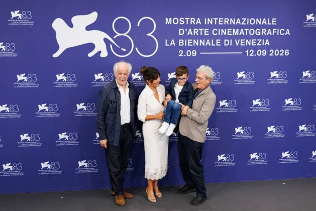 News - Scherzetto Photocall - The 83rd Venice International Film Festival Toni Servillo, Serena Rossi, Lorenzo Perrotta and Mario Martone attend the Scherzetto Photocall during the 83rd Venice International Film Festival at Palazzo del Casino on September 10, 2026 in Venice, Italy. Photo: Cinzia Camela. Lido di Venezia Palazzo del Casino Italy Copyright: xCinziaxCamelax xLiveMediax LPN_2661957