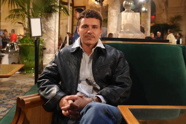 Spanish actor Aron Piper poses before American designer Tommy Hilfiger s fashion show during Fashion Week at the Plaza Hotel in New York, United States, 10 September 2026. Tommy Hilfiger returns to New York Fashion Week with a show that singer Taylor Swift and her husband, football player Travis Kelce, are rumored to attend, as their dog appears in the brand s campaign. New York Fashion Week Kicks Off with About 70 Runway Shows and a Ban on Animal Fur !ACHTUNG: NUR REDAKTIONELLE NUTZUNG!  Copyright: xOctavioxGuzmánx AME6233 20260910-55021363688_1