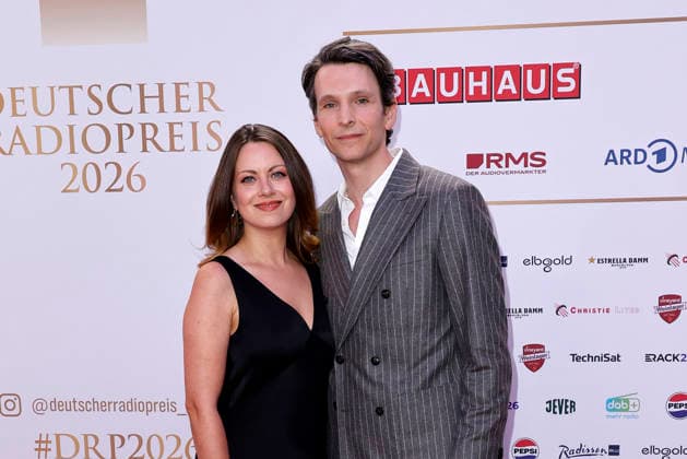 Alice Dwyer und Sabin Tambrea bei der Verleihung Deutscher Radiopreis am 10.09.2026 im Musical Theater an der Elbe in Hamburg Alice Dwyer and Sabin Tambrea arrive for the annual German Radio Awards (Deutscher Radiopreis) ceremony on September 10, 2026 at the Musical Theater an der Elbe in Hamburg, Germany Deutscher Radiopreis Verleihung in Hamburg