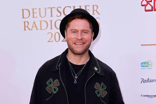 Johannes Oerding bei der Verleihung Deutscher Radiopreis am 10.09.2026 im Musical Theater an der Elbe in Hamburg Johannes Oerding arrives for the annual German Radio Awards (Deutscher Radiopreis) ceremony on September 10, 2026 at the Musical Theater an der Elbe in Hamburg, Germany Deutscher Radiopreis Verleihung in Hamburg