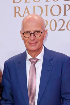 Peter Tschentscher bei der Verleihung Deutscher Radiopreis am 10.09.2026 im Musical Theater an der Elbe in Hamburg Peter Tschentscher arrives for the annual German Radio Awards (Deutscher Radiopreis) ceremony on September 10, 2026 at the Musical Theater an der Elbe in Hamburg, Germany Deutscher Radiopreis Verleihung in Hamburg