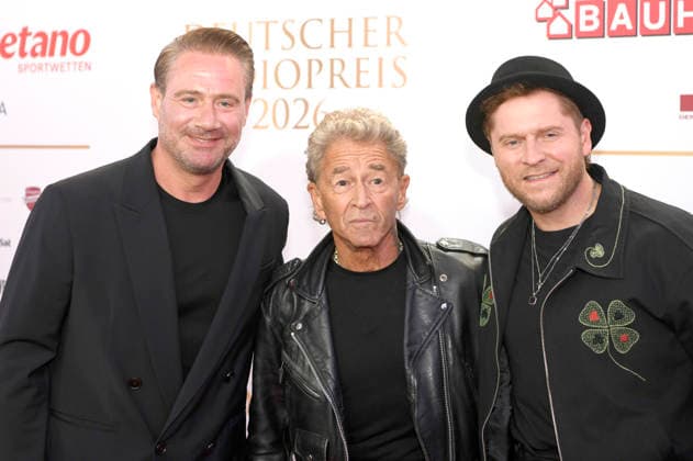 Entertainment Bilder des Tages Sasha, Johannes Oerding und Peter Maffay bei der Verleihung des 17. Deutschen Radiopreises 2026 im Stage Theater an der Elbe. Hamburg, 10.09.2026