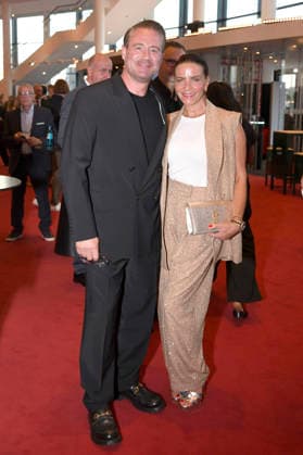 Sasha mit Ehefrau Julia Röntgen bei der Verleihung des 17. Deutschen Radiopreises 2026 im Stage Theater an der Elbe. Hamburg, 10.09.2026