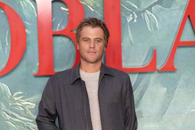 September 10, 2026, London, United Kingdom: Johnny Flynn attends the World Premiere ofÃ‚ MOBLAND SEASON 2Ã‚ atÃ‚ Odeon Luxe Leicester Square.The cast and celebrity guests attend the red carpet World Premiere ofÃ‚ MOBLAND SEASON 2Ã‚ atÃ‚ Odeon Luxe in Leicester Square London United Kingdom  - ZUMAs197 20260910_aaa_s197_386 Copyright: xPhilxLewisx