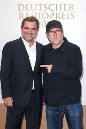 Andreas Altenburg und Bjarne Mädel bei der Verleihung des 17. Deutschen Radiopreises 2026 im Stage Theater an der Elbe. Hamburg, 10.09.2026