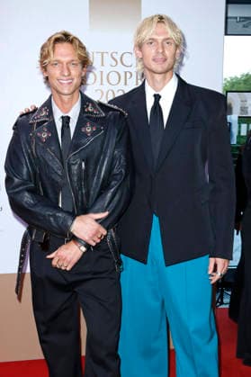 Felix Hain und Lucas Hain von Fast Boy bei der Verleihung des 17. Deutschen Radiopreises 2026 im Stage Theater an der Elbe. Hamburg, 10.09.2026
