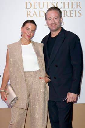 Sasha mit Ehefrau Julia Röntgen bei der Verleihung des 17. Deutschen Radiopreises 2026 im Stage Theater an der Elbe. Hamburg, 10.09.2026
