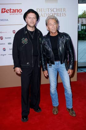 Johannes Oerding und Peter Maffay bei der Verleihung des 17. Deutschen Radiopreises 2026 im Stage Theater an der Elbe. Hamburg, 10.09.2026