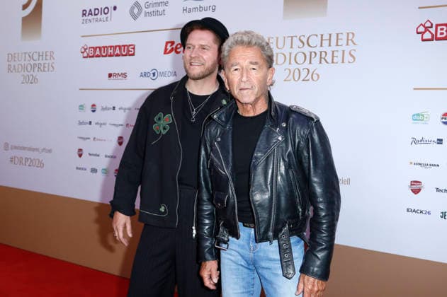 Johannes Oerding und Peter Maffay bei der Verleihung des 17. Deutschen Radiopreises 2026 im Stage Theater an der Elbe. Hamburg, 10.09.2026