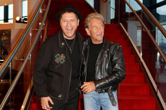 Johannes Oerding und Peter Maffay bei der Verleihung des 17. Deutschen Radiopreises 2026 im Stage Theater an der Elbe. Hamburg, 10.09.2026