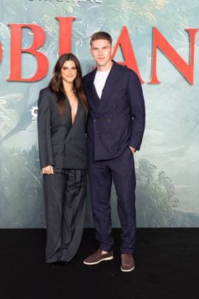 September 10, 2026, London, United Kingdom: Viktor Gyokeres (R) with his guest attend the World Premiere ofÃ‚ MOBLAND SEASON 2Ã‚ atÃ‚ Odeon Luxe Leicester Square.The cast and celebrity guests attend the red carpet World Premiere ofÃ‚ MOBLAND SEASON 2Ã‚ atÃ‚ Odeon Luxe in Leicester Square London United Kingdom  - ZUMAs197 20260910_aaa_s197_507 Copyright: xPhilxLewisx