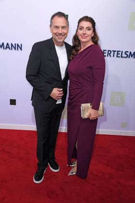 Sebastian Fitzek mit Ehefrau Linda Fitzek bei der BERTELSMANN PARTY 2026 in der Bertelsmann Hauptstadtrepräsentanz in Berlin am 10.09.2026