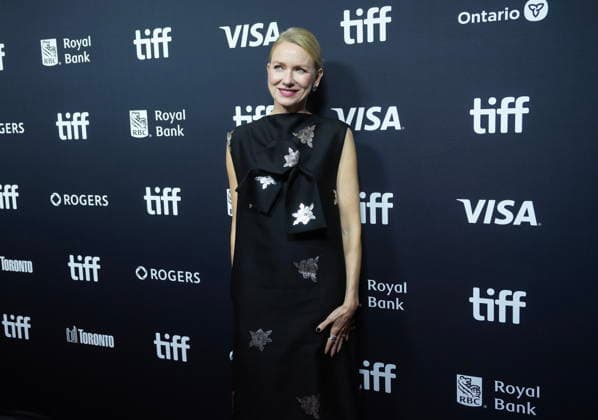 September 10, 2026, Toronto, On, CANADA: Actress Naomi Watts poses for photographs on the red carpet for the movie The Housewife during the Toronto International Film Festival in Toronto on Thursday, Sept. 10, 2026. Toronto CANADA  - ZUMAc35_ 20260910_zaf_c35_181 Copyright: xNathanxDenettex
