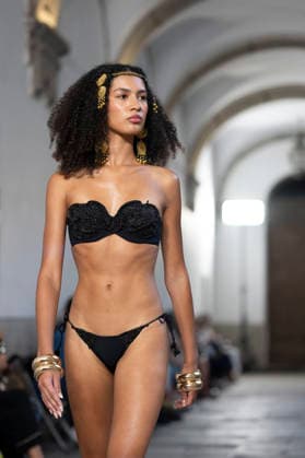 September 10, 2026, Madrid, Spain: A model parades with Dolores Cortes design during the OMODA Fashion Week en ISE San Isidro in Madrid. Madrid Spain  - ZUMAs197 20260910_aaa_s197_669 Copyright: xAtilanoxGarciax