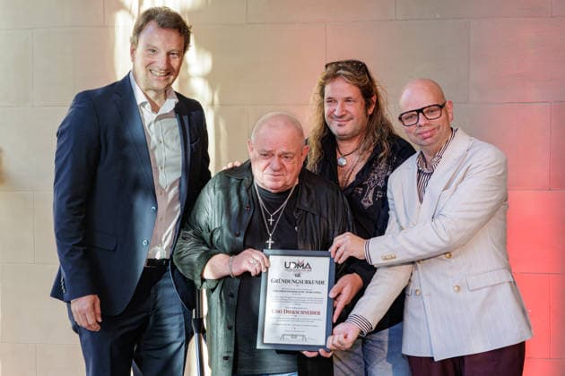 10.09.2026. Wuppertal. (l-r) Dr. Hagen W. Lippe-Weißenfeld (Kulturmanager), Udo Dirkschneider, Stefan Mageney und Helge Lindh (MDB SPD) am Rande einer Pressekonferenz zur Bekanntgabe des neu ins Leben gerufenen Udo Dirkschneider Music Award (UDMA). Wuppertal Historische Stadthalle Nordrhein-Westfalen Deutschland