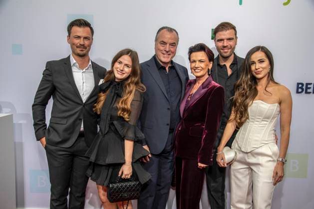 ABB BERTELSMANN- Esther, Clemens Toennies, Margit Toennies, Maximilian Toennies und Olivia Toennies Familie zu Gast auf der Bertelsmann Party 2026 in der Bertelsmann Repraesentanz am 10.09.2026 in Berlin Berlin Deutschland