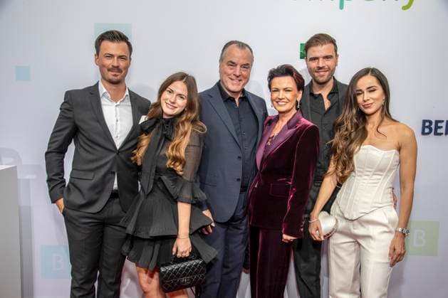 ABB BERTELSMANN- Esther, Clemens Toennies, Margit Toennies, Maximilian Toennies und Olivia Toennies Familie zu Gast auf der Bertelsmann Party 2026 in der Bertelsmann Repraesentanz am 10.09.2026 in Berlin Berlin Deutschland