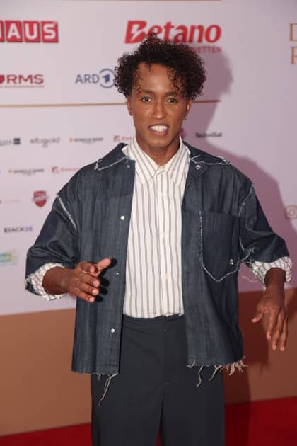 Benet Monteiro bei der Verleihung des 17. Deutschen Radiopreises 2026 im Stage Theater an der Elbe. Hamburg, 10.09.2026 Copyright: xAgenturxMatthiasxWehnertx xM.xGränzdörferx