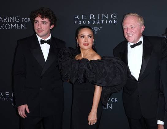 5th Annual Kering Caring For Women - NYC Salma Hayek with François-Henri Pinault and guest attend the 5th Annual Kering Caring For Women at The Pool restaurant in New York, NY on September 10, 2026. Photo by Charles Guerin ABACAPRESS.COM New York City NY United States  Copyright: xGuerinxCharles ABACAx