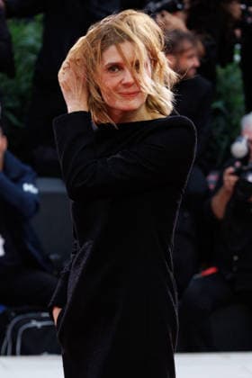 News - Un Peu Avant Minuit Red Carpet - The 83rd Venice International Film Festival Chiara Mastroianni attends the Un Peu Avant Minuit Screening during the 83rd Venice International Film Festival at Sala Grande on September 10, 2026 in Venice, Italy. Photo: Cinzia Camela. Lido di Venezia Palazzo del Cinema Italy Copyright: xCinziaxCamelax xLiveMediax LPN_2662657