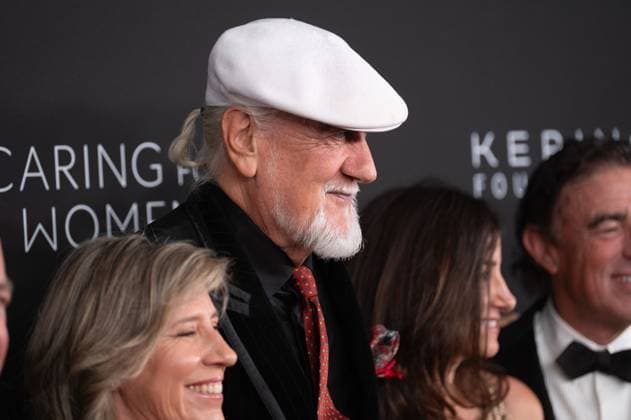 September 10, 2026, New York, New York, United States: (L-R) Elizabeth Jordan and Mick Fleetwood attend.Celebrities attend the Kering Foundation s Caring For Women Dinner at The Pool on September 10, 2026 in New York City. New York United States  - ZUMAs197 20260910_aaa_s197_844 Copyright: xRonxAdarx