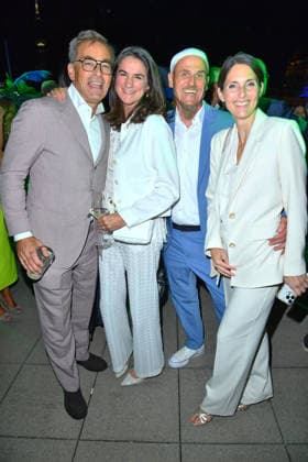 Jan Sosniok mit Frau Nadine Sosniok und Ralf Zacherl mit Frau Viola Zacherl bei der Bertelsmann Party 2026 in der Bertelsmann Repräsentanz in Berlin am 10.09.2026